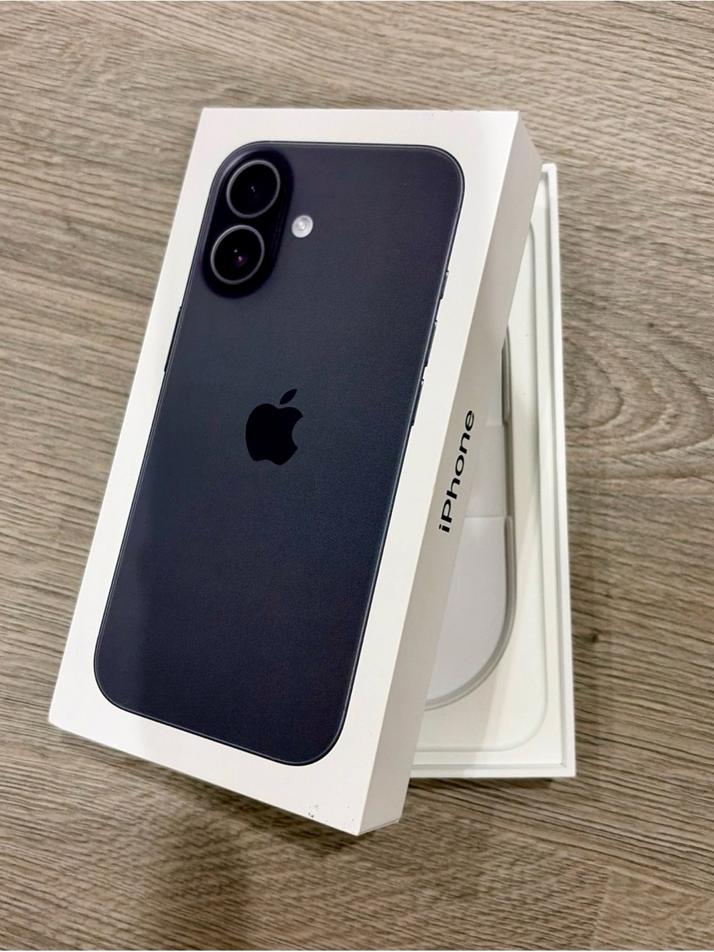 Apple iPhone 17 - Black - Box Only